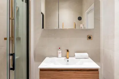 Salle de bains dans l'établissement Cosy and Modern Studio for 2 close to Bastille