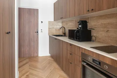 Cuisine ou kitchenette dans l'établissement Stylish Duplex for 4 in Bastille Paris
