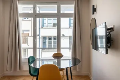 Télévision ou salle de divertissement dans l'établissement Cozy Paris Studio for 2 near Bastille