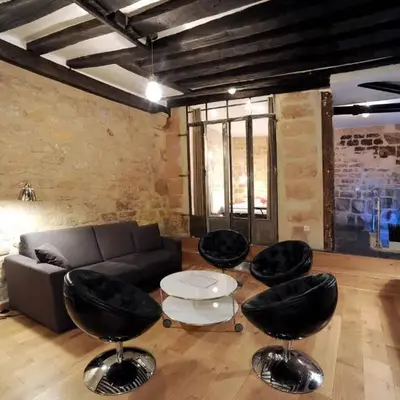 Unique loft apartment in Le Marais