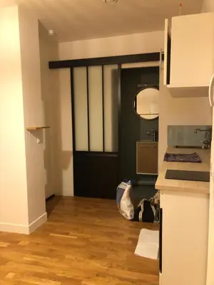 Cuisine ou kitchenette dans l'établissement Votre studio parisien - Your Parisian flat