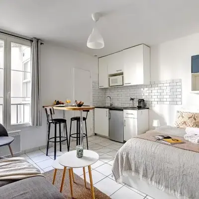 Seine FLAT