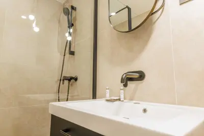 Salle de bains dans l'établissement Elegant apartment - 2BR 6P - Sentier