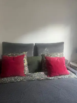 Un ou plusieurs lits dans un hébergement de l'établissement Bedroom in Paris