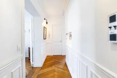 Télévision ou salle de divertissement dans l'établissement GuestReady - Flat near the Luxembourg Gardens