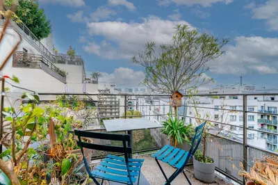 Balcon ou terrasse dans l'établissement Le Perchoir Design, Comfort & Eiffel View