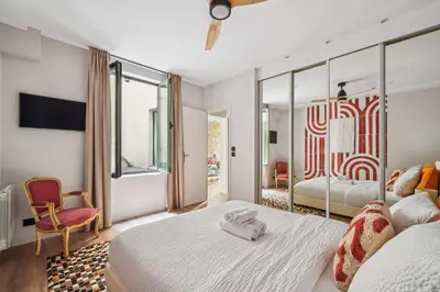 Un ou plusieurs lits dans un hébergement de l'établissement Superb appartment 2BDR 6P - Haut-Marais