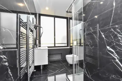 Salle de bains dans l'établissement Stunning apartment - 1BR 4P - Opéra Garnier