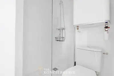 Salle de bains dans l'établissement Elegant studio Quartier Montmartre