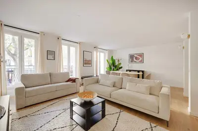 Coin salon dans l'établissement Superb apt a c – 2BR 6P – St Germain-des-Prés