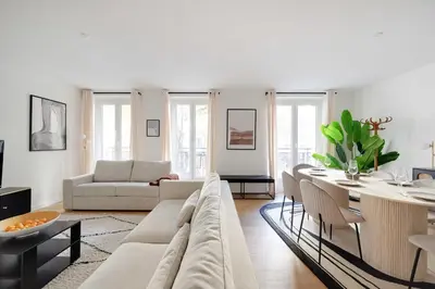 Coin salon dans l'établissement Superb apt a c – 2BR 6P – St Germain-des-Prés