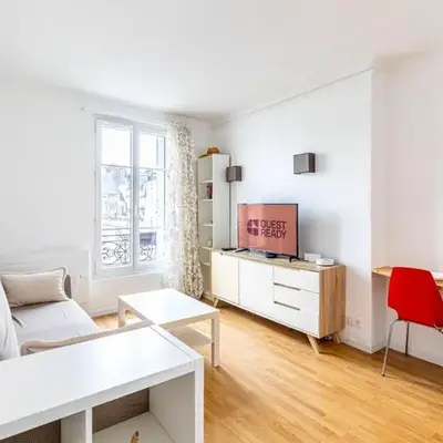 GuestReady - Cosy flat near Arc de Triomphe