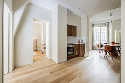 Cuisine ou kitchenette dans l'établissement 22#Opera#GrandBoulevards#3Bedrooms#Paris 02#AC