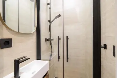 Salle de bains dans l'établissement Studio chic Paris 16 Auteuil