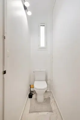 Salle de bains dans l'établissement 3P Cosy proche Paris La Défense Fondation LV