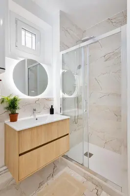Salle de bains dans l'établissement 3P Cocooning prés Paris La Défense Champs Élysées