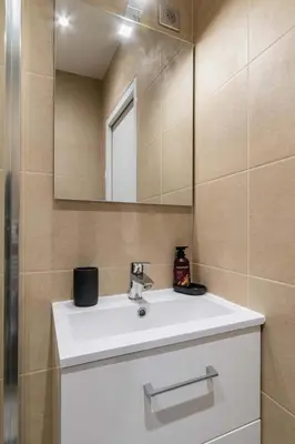 Salle de bains dans l'établissement Studio cosy metro pereire paris 17 - 2P