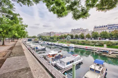 Vue sur la rivière ou le fleuve situé(e) à proximité de l'appartement