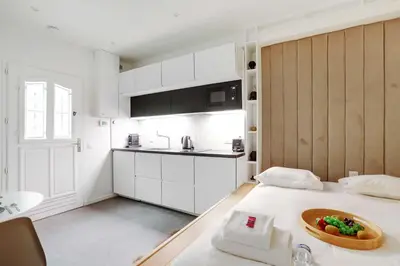 Cuisine ou kitchenette dans l'établissement Intimate studio - 2P - Arts et MÃ©tiers RÃ©publique