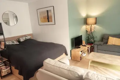 Un ou plusieurs lits dans un hébergement de l'établissement Quiet stay in Boulogne-Billancourt near Paris