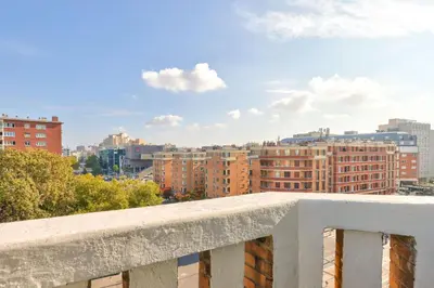 Balcon ou terrasse dans l'établissement Studio cosy à 1min à pied du métro Porte des Lilas