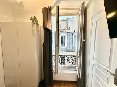 Plan de l'établissement New 143 Suite La Rochelle - Cosy Apartment Paris Center