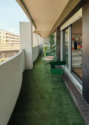Balcon ou terrasse dans l'établissement Terrasse, appartement rénové dans le 15e arr
