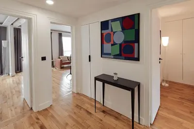 Télévision ou salle de divertissement dans l'établissement Appartement élégant en plein centre de Paris