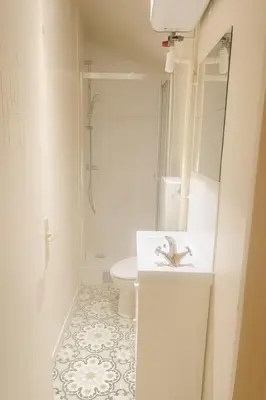 Salle de bains dans l'établissement Appartement 4 Chambres proche commodités Ideal grande Famille et Groupe de professionnels Proche Paris