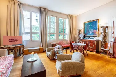 Coin salon dans l'établissement GuestReady - Spacious mid-term apartment for 4