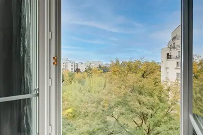 Plan de l'établissement Appartement de 3 chambres avec Balcon à proximité de l'Arc de triomphe
