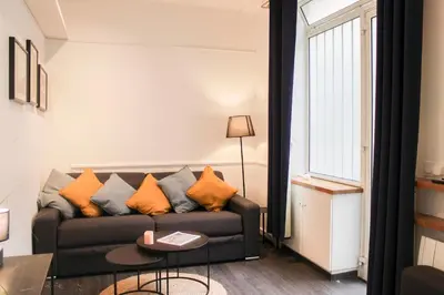 Plan de l'établissement Near the Eiffel Tower Studio