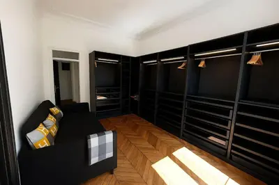 Un ou plusieurs lits dans un hébergement de l'établissement 8 chambres, Av des Champs-Elysées