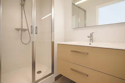 Salle de bains dans l'établissement Elegant apartment, Avenue des Champs-Élysées