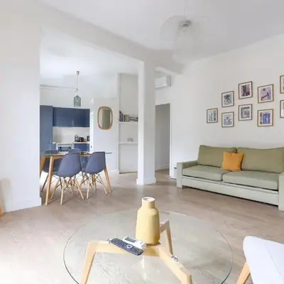 Luxury Apartment with balcony
