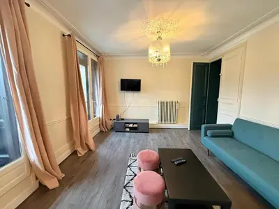 Coin salon dans l'établissement Superbe appartement Paris 17th - Place Pereire