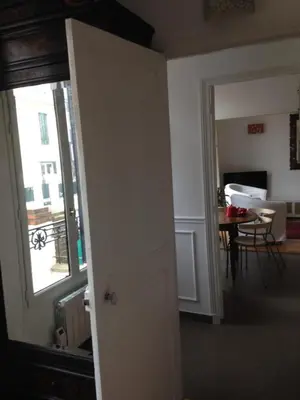 Cuisine ou kitchenette dans l'établissement Appartement Comme Une Petite Maison