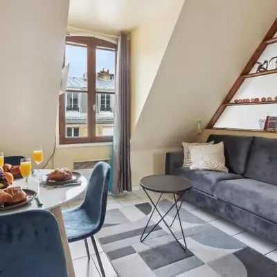Eiffel Tower & Faubourg - 1BR - Paris Vacation Rentals
