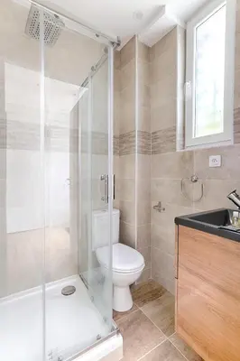Salle de bains dans l'établissement Cosy Studio Cité Pilleux