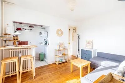 Coin salon dans l'établissement GuestReady - Quiet Charm in Gennevilliers