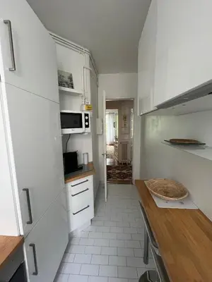 Cuisine ou kitchenette dans l'établissement REUILLY LUMIERE 6P Paris Gestion Immo Daumesnil