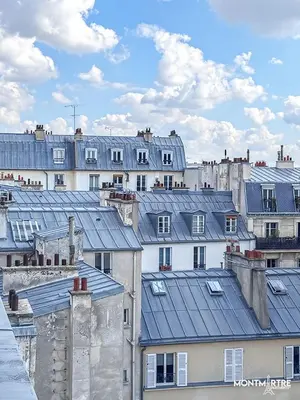 Vue générale sur Paris ou vue de la ville depuis l'appartement