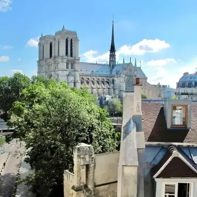 The Most Romantic Notre Dame