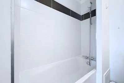 Salle de bains dans l'établissement Apartment with terrace 100m from Paris