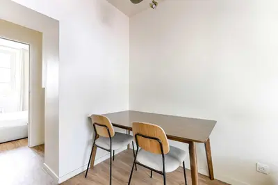 Plan de l'établissement Appartement de charme au coeur d'Alesia