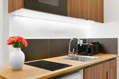 Cuisine ou kitchenette dans l'établissement 622 Arya Suite - Beautiful apartment in Paris 2nd