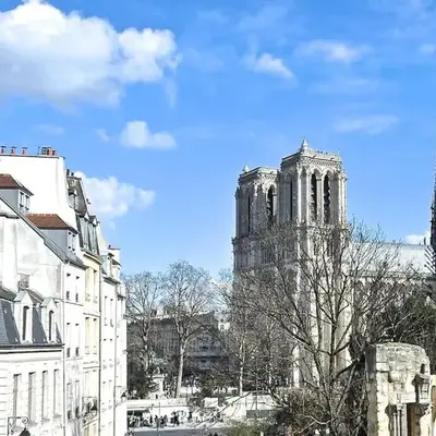 Charming Stay Near Notre Dame FDL