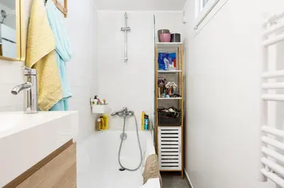 Salle de bains dans l'établissement Chambre Chez Gaelle