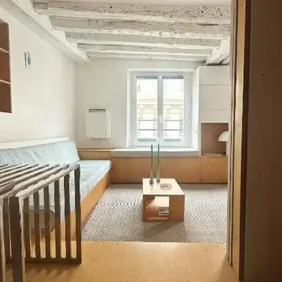 Peaceful flat in Central Paris
