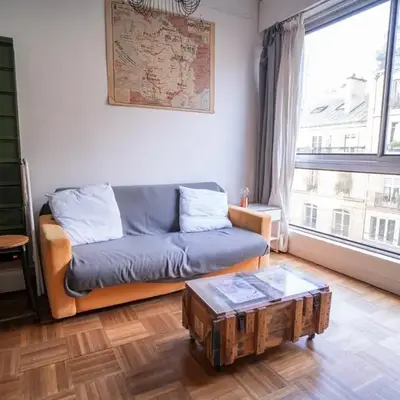 Modern accommodation near Parisian attractions